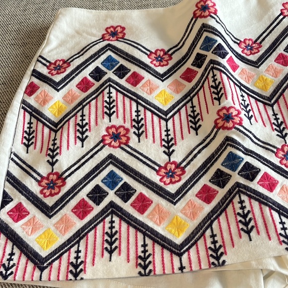 Francesca's Collections Embroidered Skort - Cream, Pink, Blue, Yellow - Picture 2 of 4